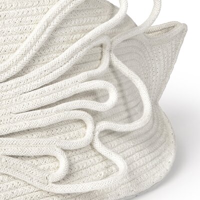 Mand Swan 55 x 25 x 29cm