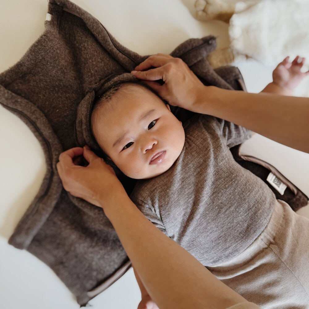 Babyjasje met zijritsen - Easy Zip - Novy wol Dark brown