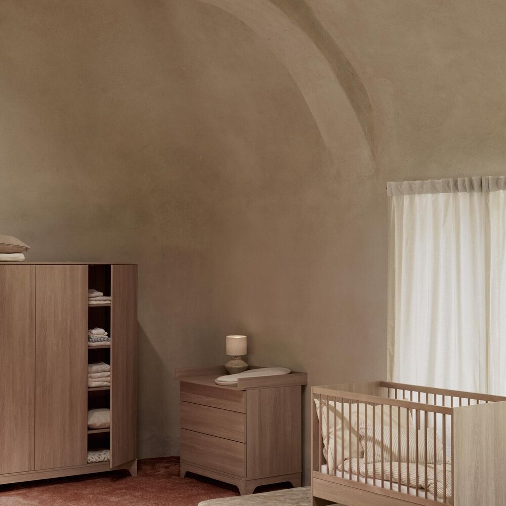 Tsugi commode Honey ash