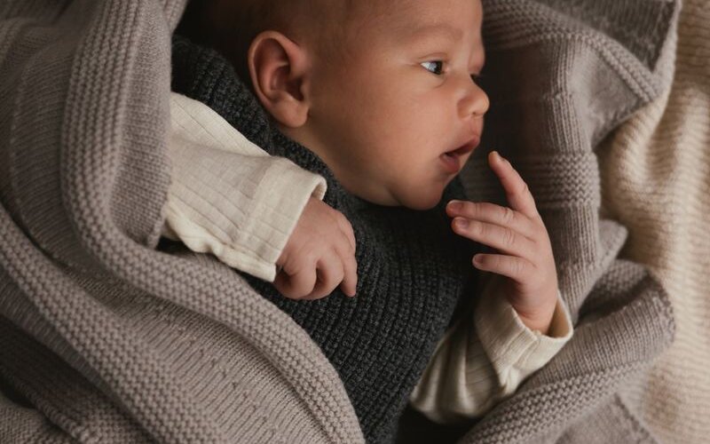 Waarom wij zo fan zijn van Hvid: de voordelen van merinowol voor baby’s Waarom wij zo fan zijn van Hvid: de voordelen van merinowol voor baby’s