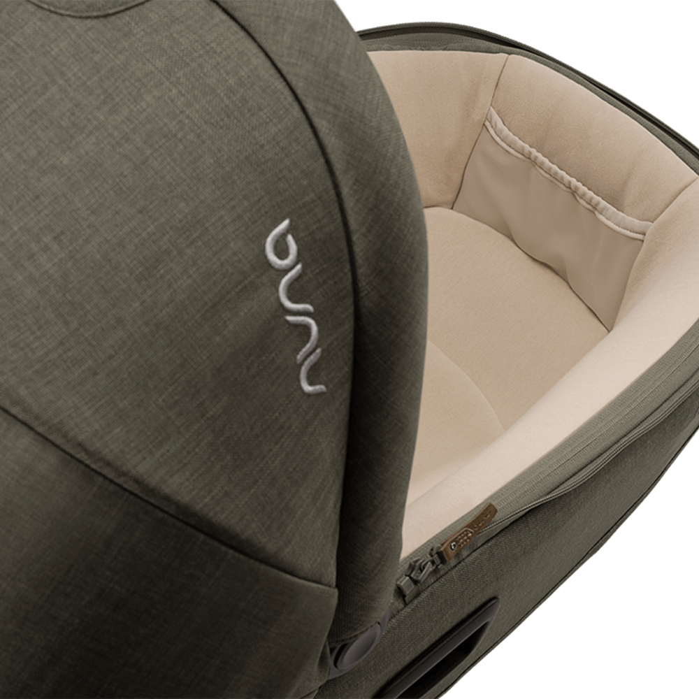 Autostoel/reiswieg Cari Next Pine