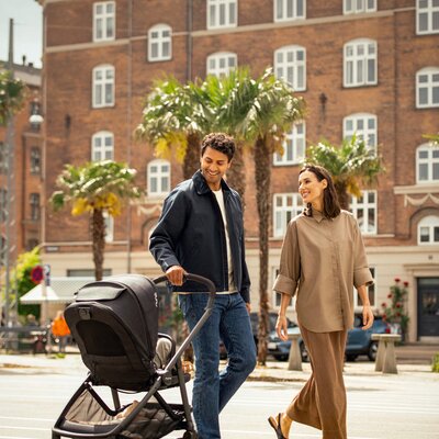 Kinderwagen Swiv Caviar