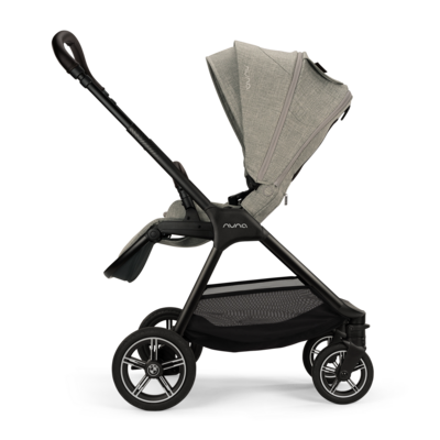 TRIV NEXT kinderwagen BMW W/AD&RC Graphene