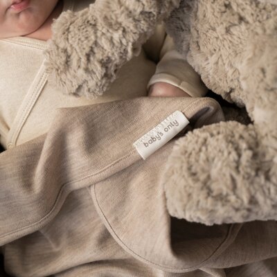 Ledikantdeken Merino Fine Meadow Sand