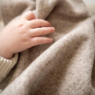 Ledikantdeken Merino Brushed Meadow Sand