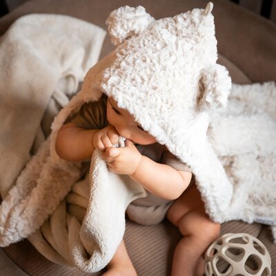 Wikkeldeken met oortjes Snow wolwit wolwit