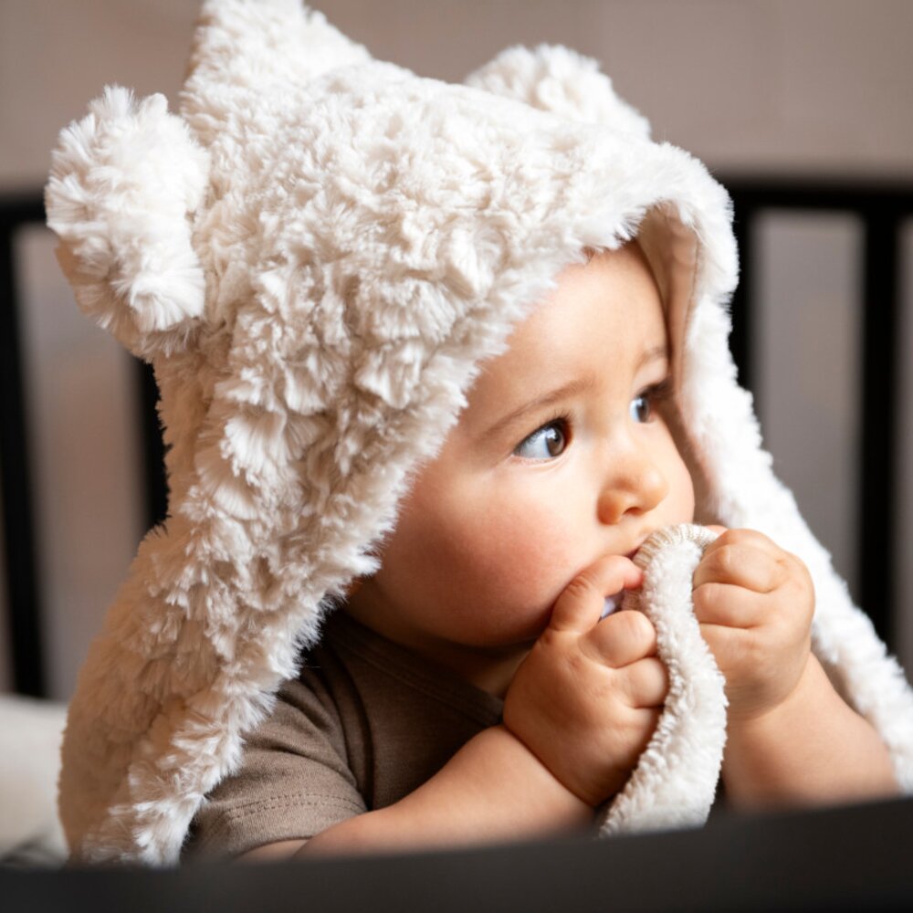 Wikkeldeken met oortjes Snow wolwit wolwit