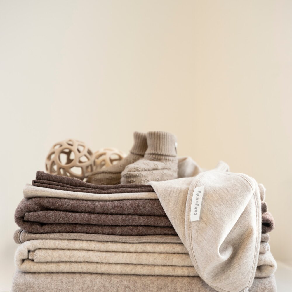 Wiegdeken Merino Brushed Meadow Taupe Wiegdeken Merino Brushed Meadow Taupe