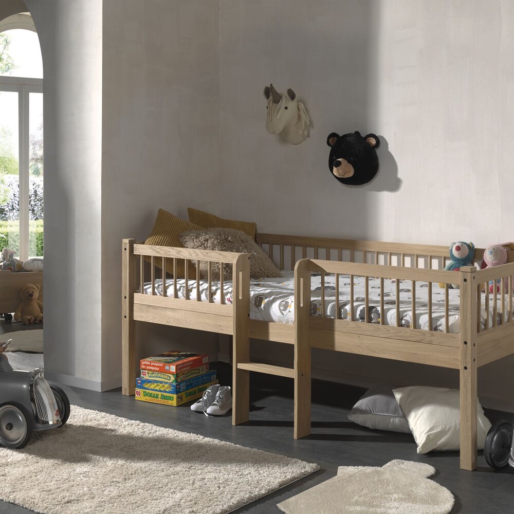 Forrest halfhoogslaper met ladder 90 x 200 cm eik Forrest halfhoogslaper met ladder 90 x 200 cm eik