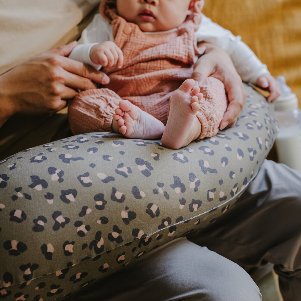 Voedingskussen buddy Leopard bronze Voedingskussen buddy Leopard bronze