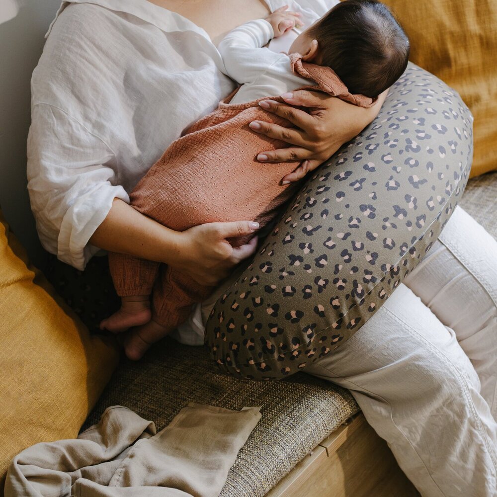 Voedingskussen buddy Leopard bronze Voedingskussen buddy Leopard bronze