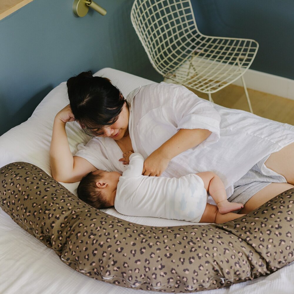 Voedingskussen buddy Leopard bronze Voedingskussen buddy Leopard bronze