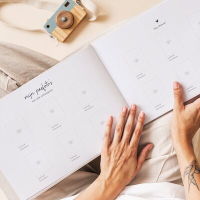 Mijn schooltijd schoolfotoboek - Linnen taupe Fyllbooks Mijn schooltijd schoolfotoboek - Linnen taupe Fyllbooks