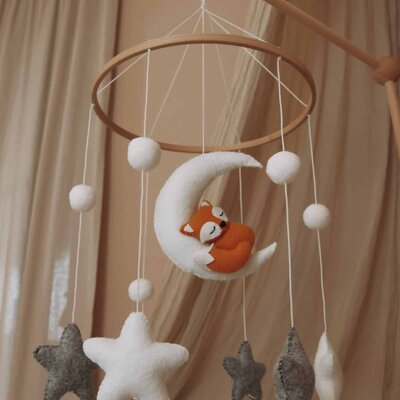 Babymobiel - handgemaakt Slapend Vosje Babymobiel - handgemaakt Slapend Vosje