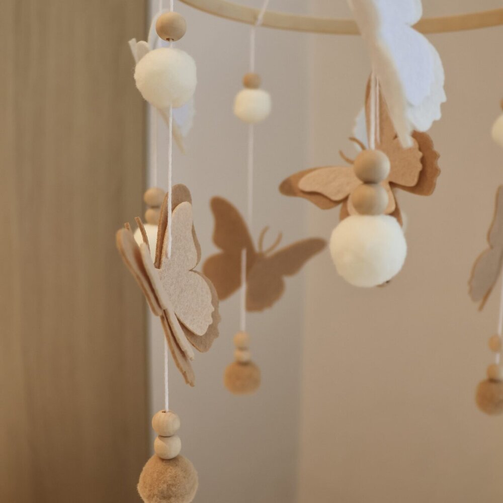 Babymobiel - handgemaakt Vlinders Babymobiel - handgemaakt Vlinders