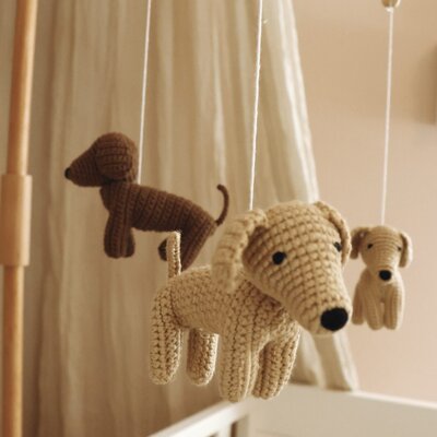 Babymobiel - handgemaakt gehaakte Hondjes Babymobiel - handgemaakt gehaakte Hondjes
