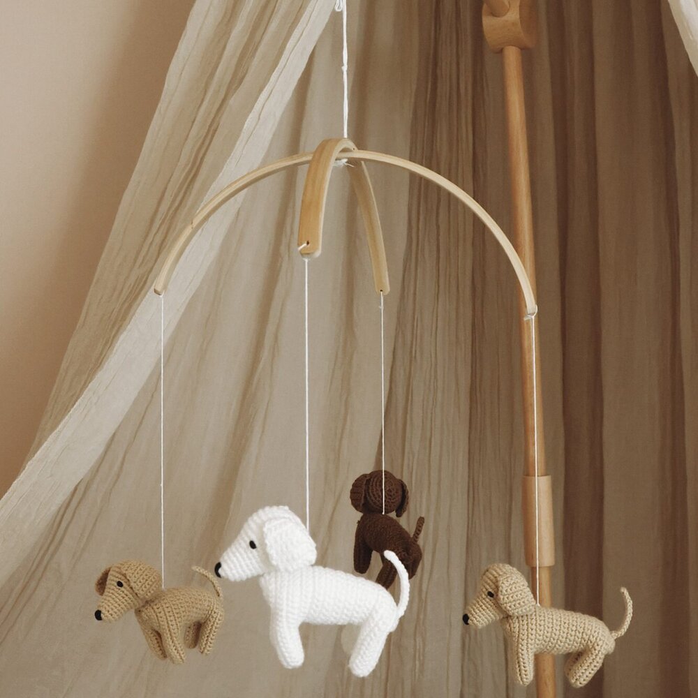 Babymobiel - handgemaakt gehaakte Hondjes Babymobiel - handgemaakt gehaakte Hondjes