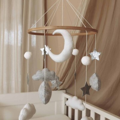 Babymobiel - handgemaakt Wolken en sterren Babymobiel - handgemaakt Wolken en sterren