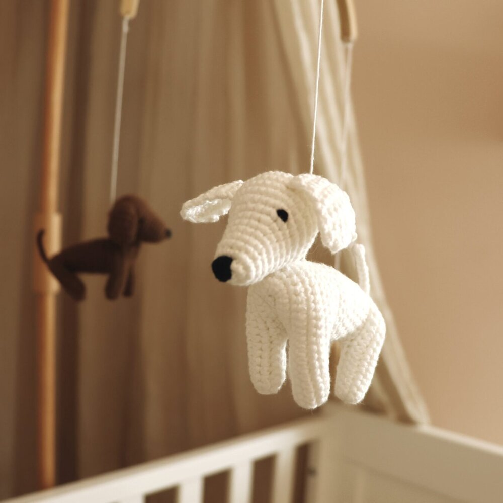 Babymobiel - handgemaakt gehaakte Hondjes Babymobiel - handgemaakt gehaakte Hondjes