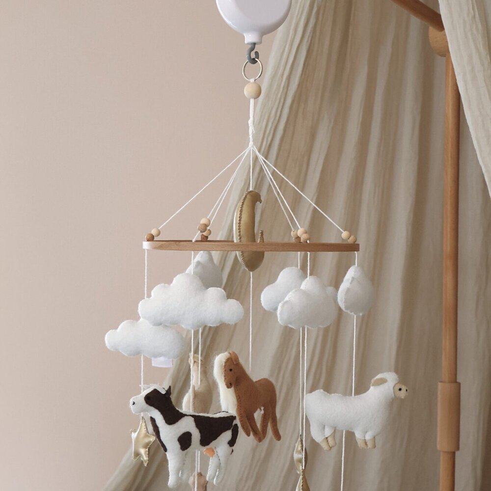 Babymobiel - handgemaakt Boerderijdieren Babymobiel - handgemaakt Boerderijdieren