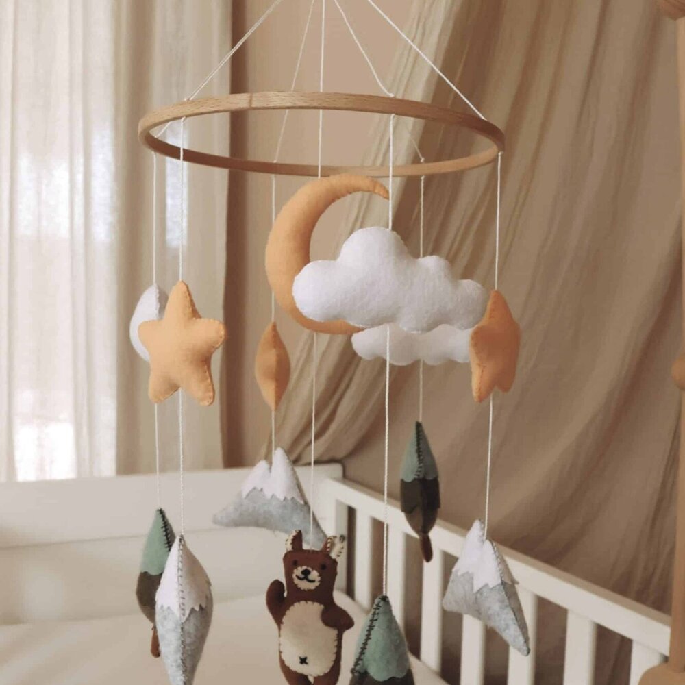 Babymobiel - handgemaakt Bruine beer Babymobiel - handgemaakt Bruine beer