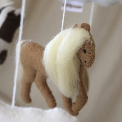 Babymobiel - handgemaakt Boerderijdieren Babymobiel - handgemaakt Boerderijdieren