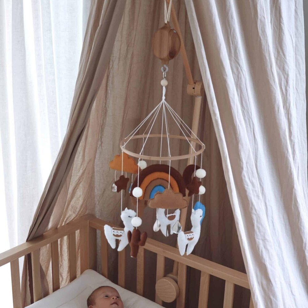 Babymobiel - handgemaakt Lama Babymobiel - handgemaakt Lama