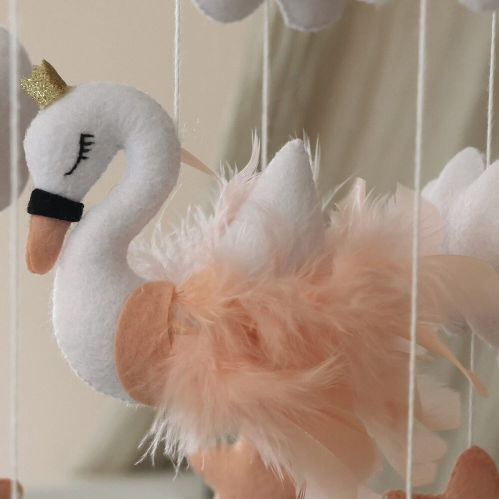 Babymobiel - handgemaakt Zwaan Babymobiel - handgemaakt Zwaan