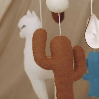 Babymobiel - handgemaakt Lama Babymobiel - handgemaakt Lama