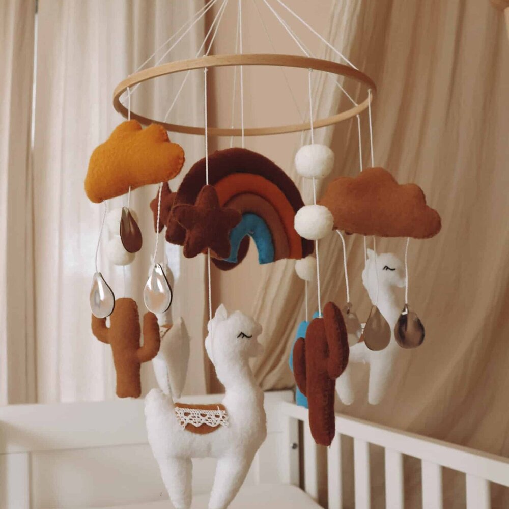 Babymobiel - handgemaakt Lama Babymobiel - handgemaakt Lama