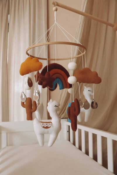 Babymobiel - handgemaakt Lama