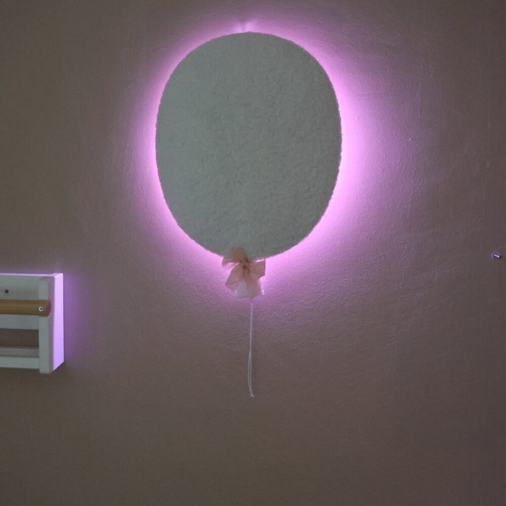 Big bouclé balloon white 38 x 31 cm LED