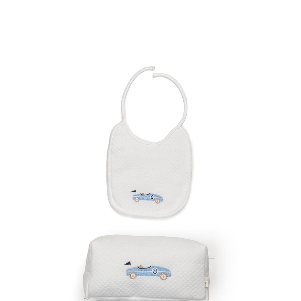 Geschenkset sportauto: toilettas + luxe bavet Wit