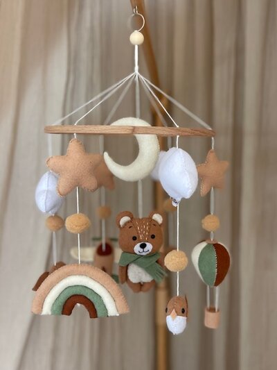 Babymobiel - handgemaakt Autumn Teddy