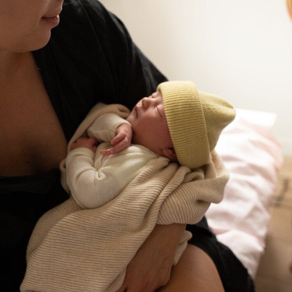 Muts newborn Light yellow