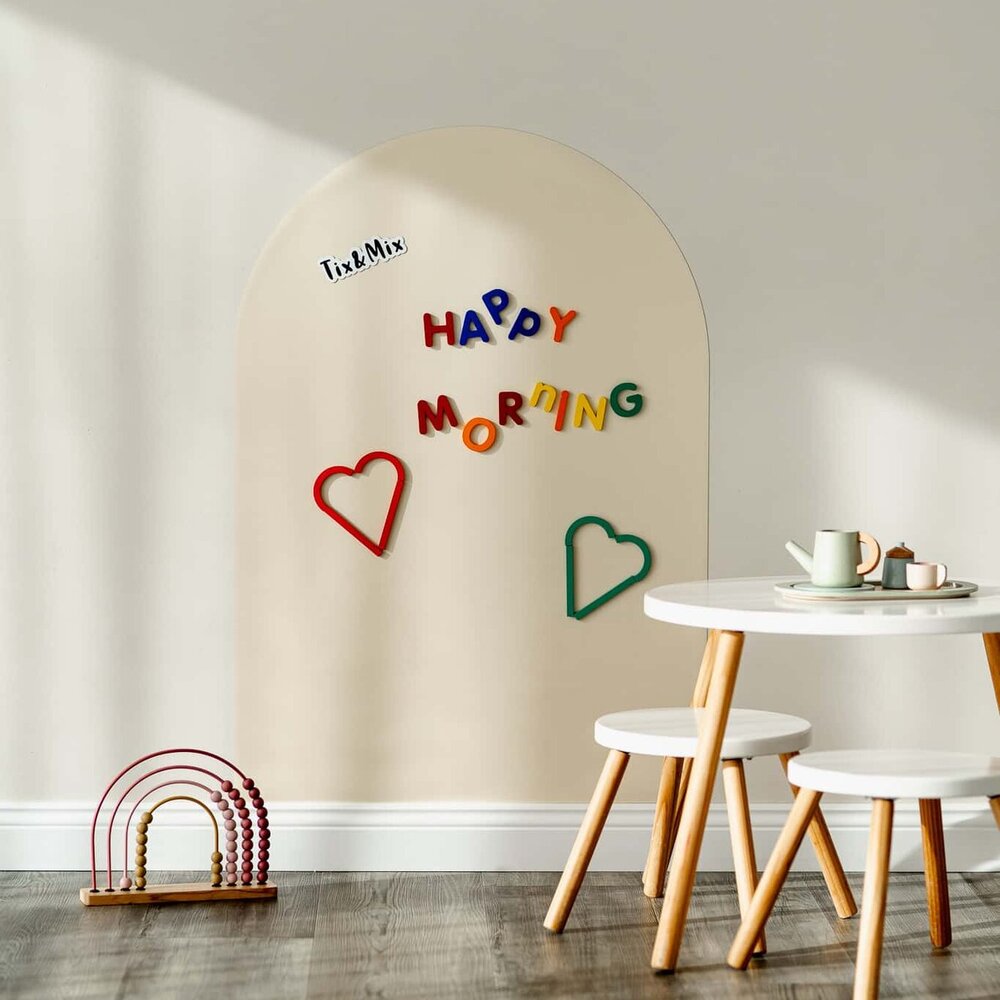 Magnetisch wandbord  + 2 krijtjes White Pudding