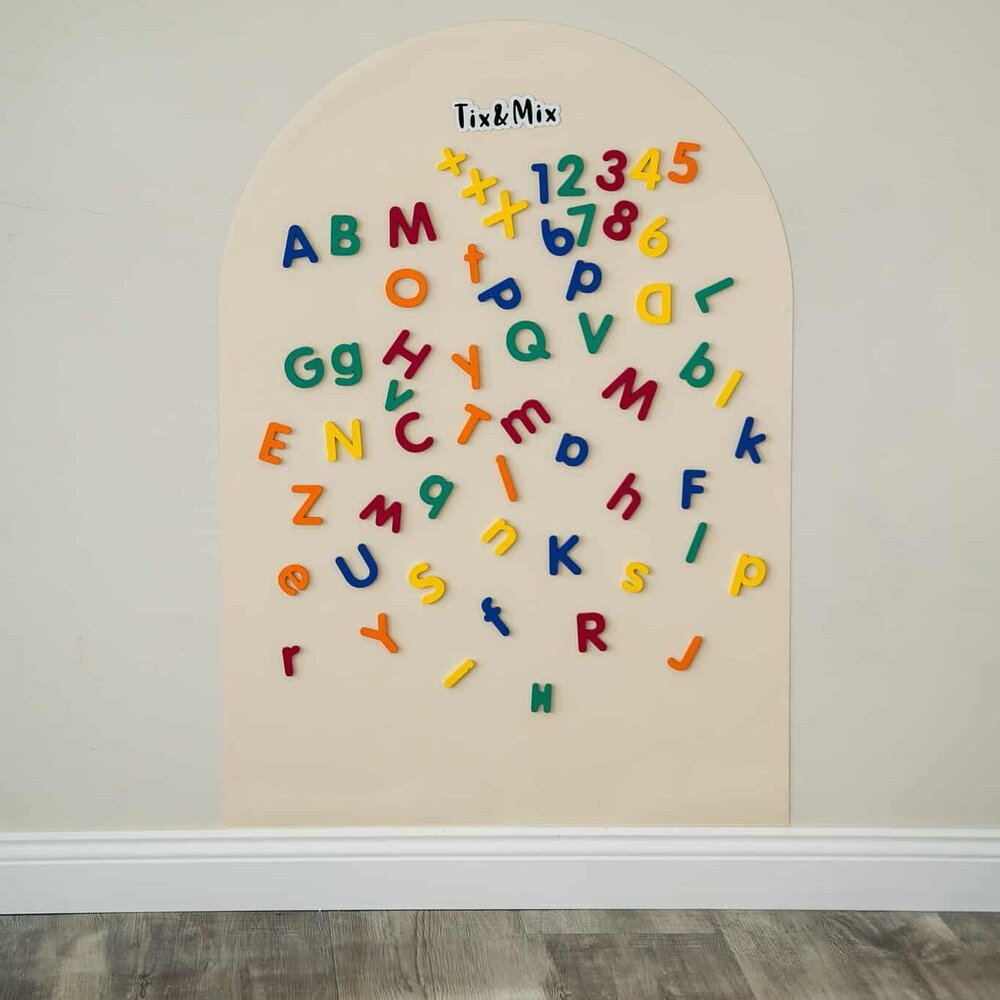 Magnetisch speelset numbers en letters 77 stuks