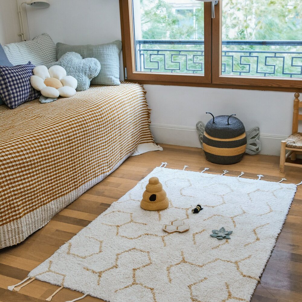 Play rug Pollination - 90 x 130 cm Natural, Honey Play rug Pollination - 90 x 130 cm Natural, Honey