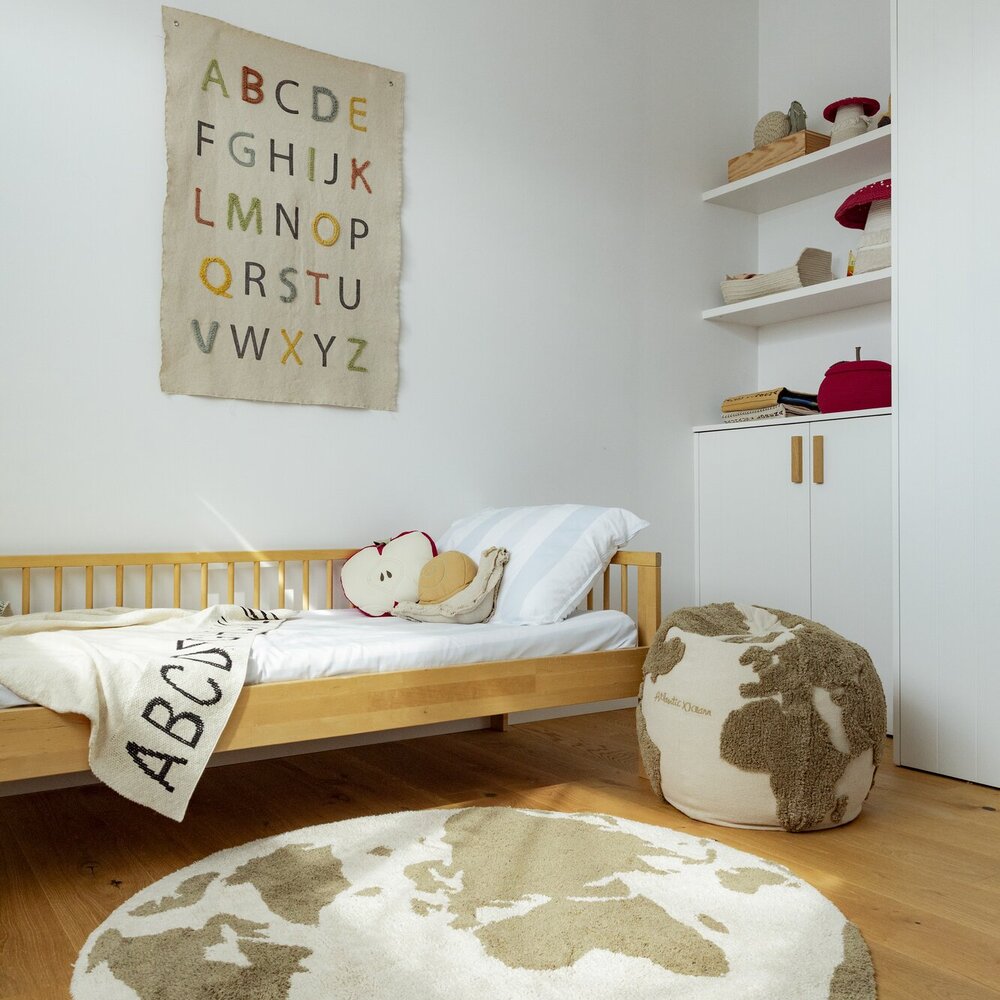 RugCycled Wasbaar tapijt World Map Ø 120 cm Natural RugCycled Wasbaar tapijt World Map Ø 120 cm Natural