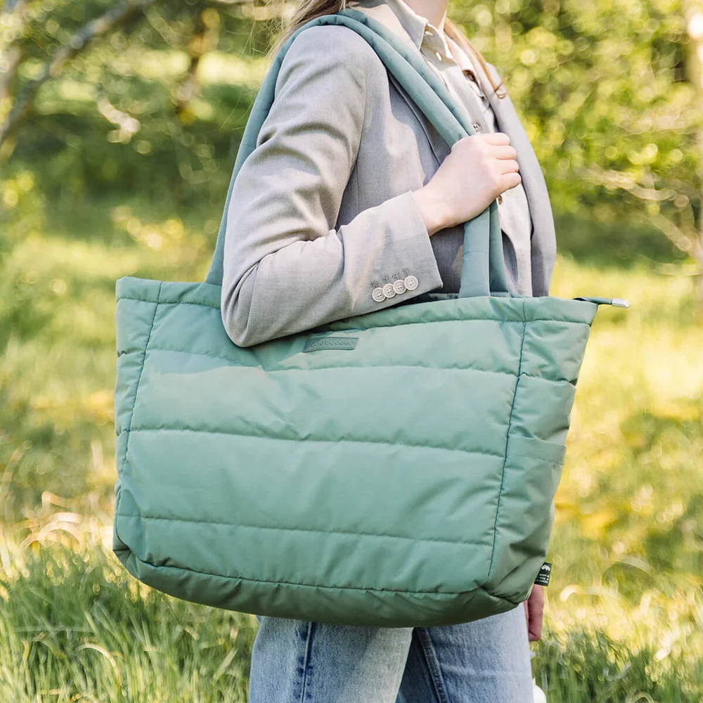 Quilted changing tote bag Green Quilted changing tote bag Green