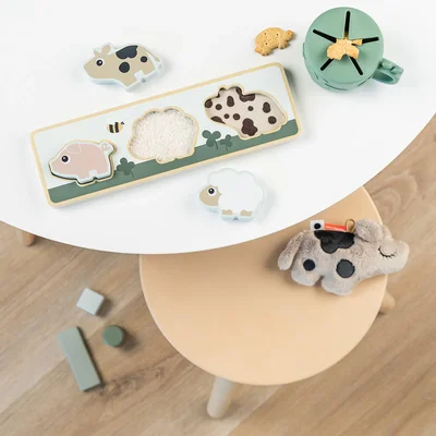 Sensory puzzle Tiny farm Colou