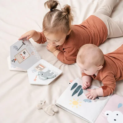 Elphee's home board book Deer friends Co Elphee's home board book Deer friends Co