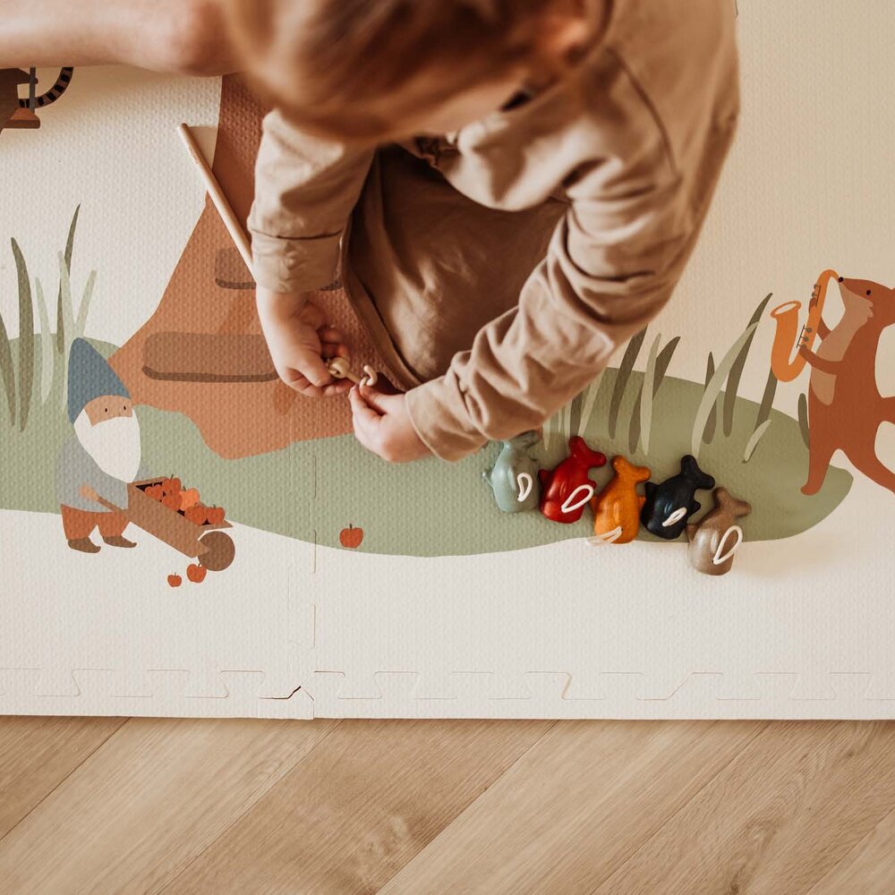 Tiloo - Puzzelmat EEVAA - 6 tegels Treehouse (120 x 180 cm) Tiloo - Puzzelmat EEVAA - 6 tegels Treehouse (120 x 180 cm)