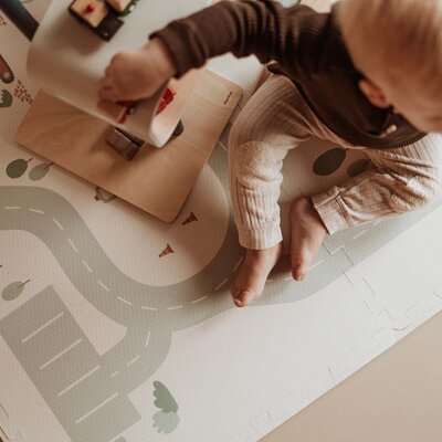 Tiloo - Puzzelmat EEVAA - 6 tegels Road (120 x 180 cm) Tiloo - Puzzelmat EEVAA - 6 tegels Road (120 x 180 cm)