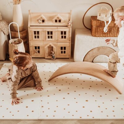Tiloo - Puzzelmat EEVAA - 6 tegels Treehouse (120 x 180 cm) Tiloo - Puzzelmat EEVAA - 6 tegels Treehouse (120 x 180 cm)