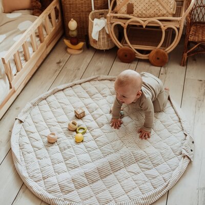 Noomad - Opbergzak - Speelmat Baby Soft - organic cotton - 120 cm Stripes blue Noomad - Opbergzak - Speelmat Baby Soft - organic cotton - 120 cm Stripes blue