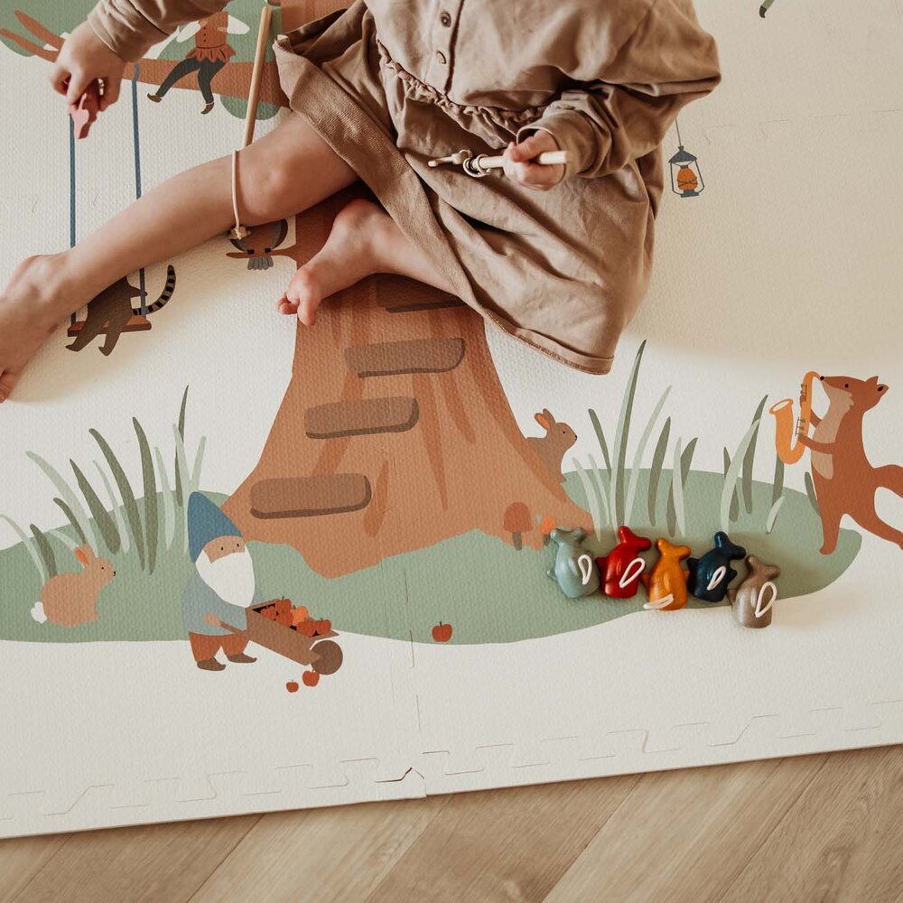 Tiloo - Puzzelmat EEVAA - 6 tegels Treehouse (120 x 180 cm) Tiloo - Puzzelmat EEVAA - 6 tegels Treehouse (120 x 180 cm)