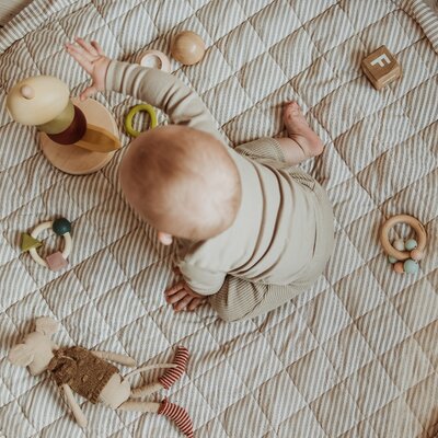 Noomad - Opbergzak - Speelmat Baby Soft - organic cotton - 120 cm Stripes blue Noomad - Opbergzak - Speelmat Baby Soft - organic cotton - 120 cm Stripes blue