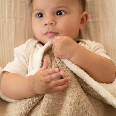 Wiegdeken gebreid/fleece Pure Soft Beige Wiegdeken gebreid/fleece Pure Soft Beige