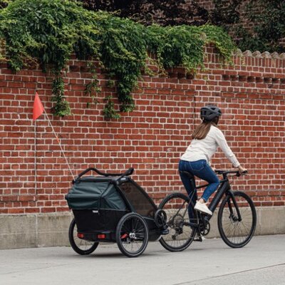Fietskar Thule Chariot Cab Dark Slate Fietskar Thule Chariot Cab Dark Slate
